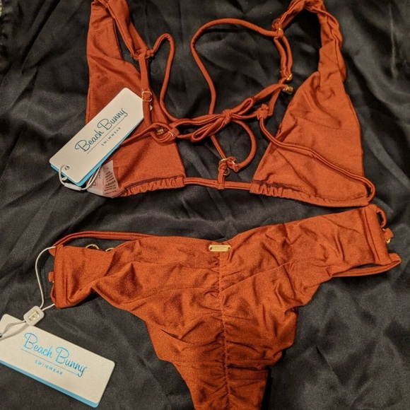 NEW 2 PC BEACH BUNNY IRELAND LARGE BOTTOM MEDIUM TOP RUST BURNT ORANGE - Picture 4 of 4